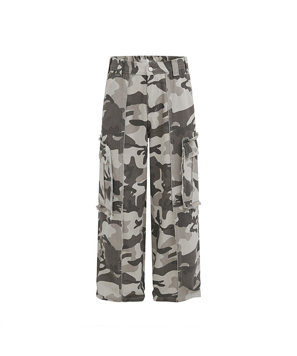 BAKYARDER Vintage Camouflage Frayed Cargo Pants