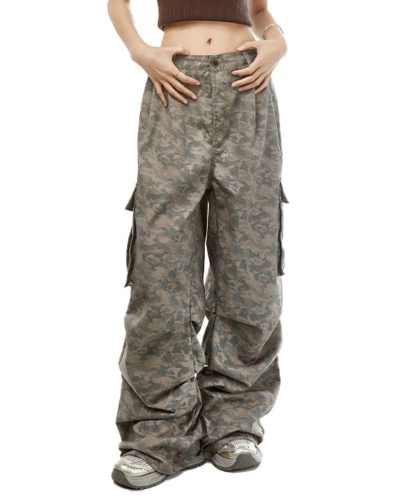 BAKYARDER Retro Multi-Pocket Camo Cargo Pants